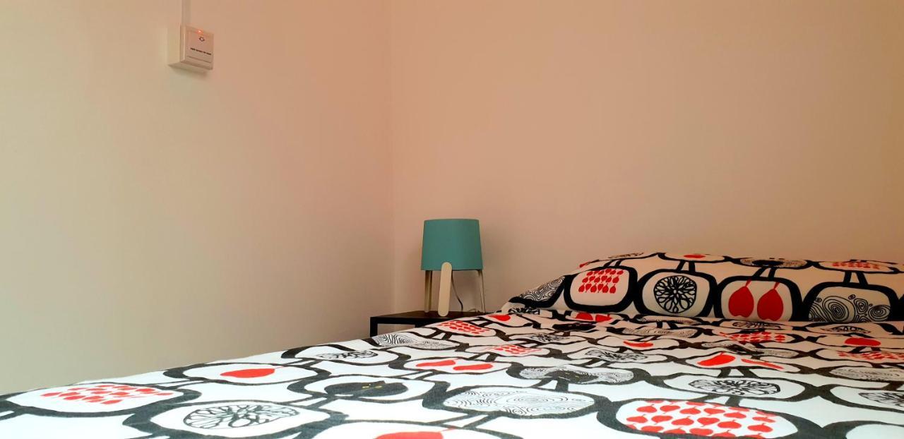 Arc House Sevilla Only Adults Экстерьер фото