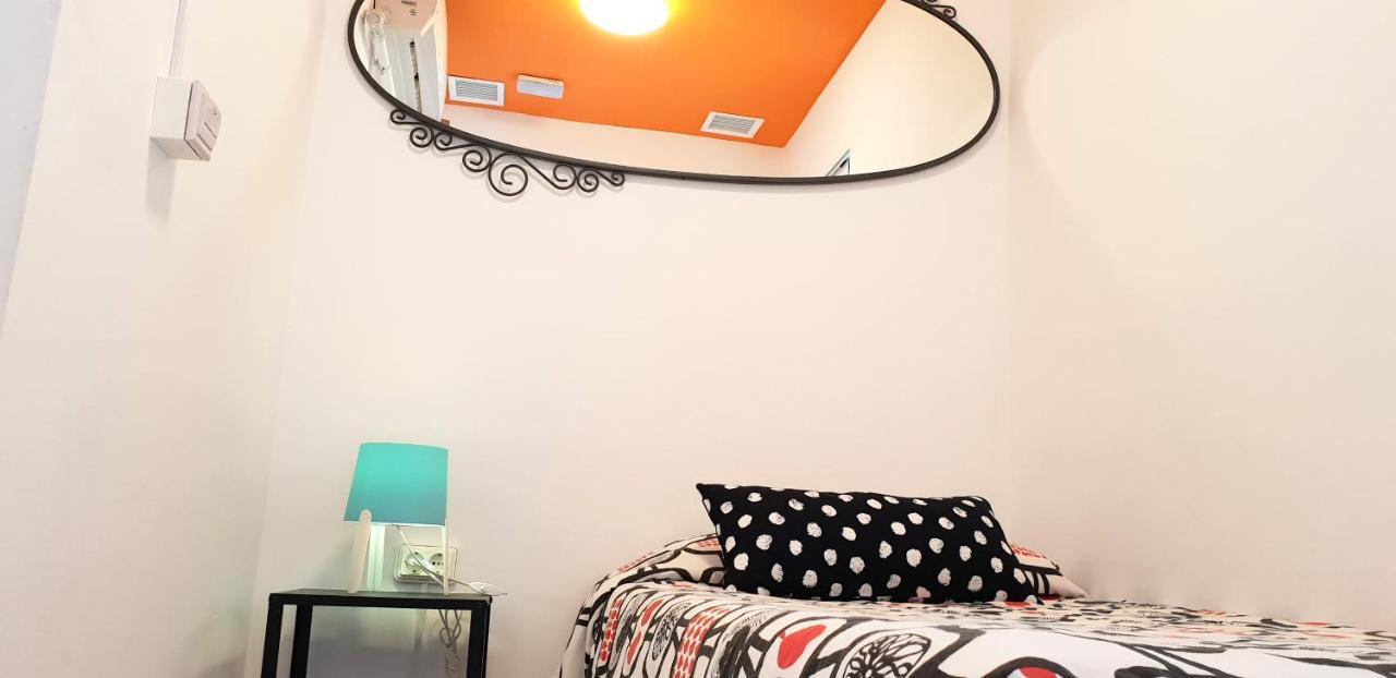 Arc House Sevilla Only Adults Экстерьер фото