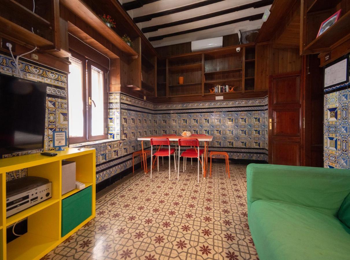 Arc House Sevilla Only Adults Экстерьер фото
